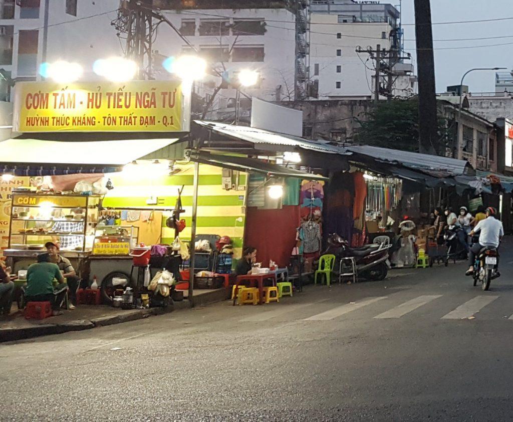 com-tam-saigon-1