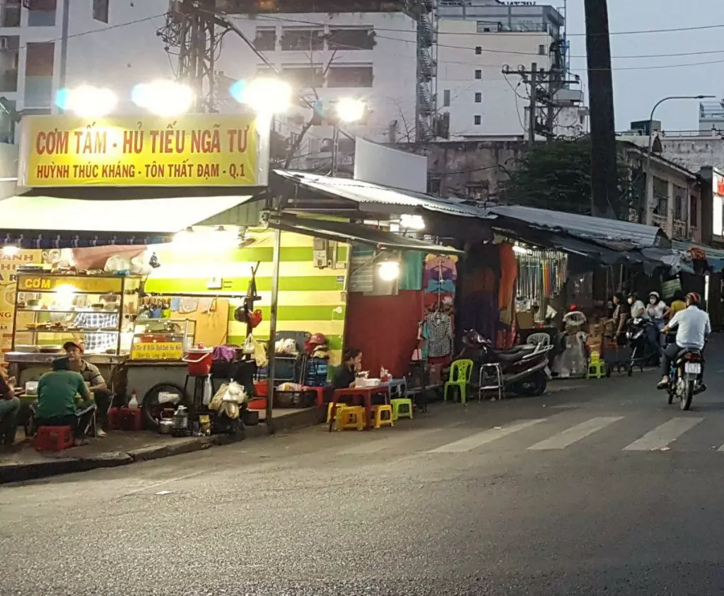 com-tam-saigon-1